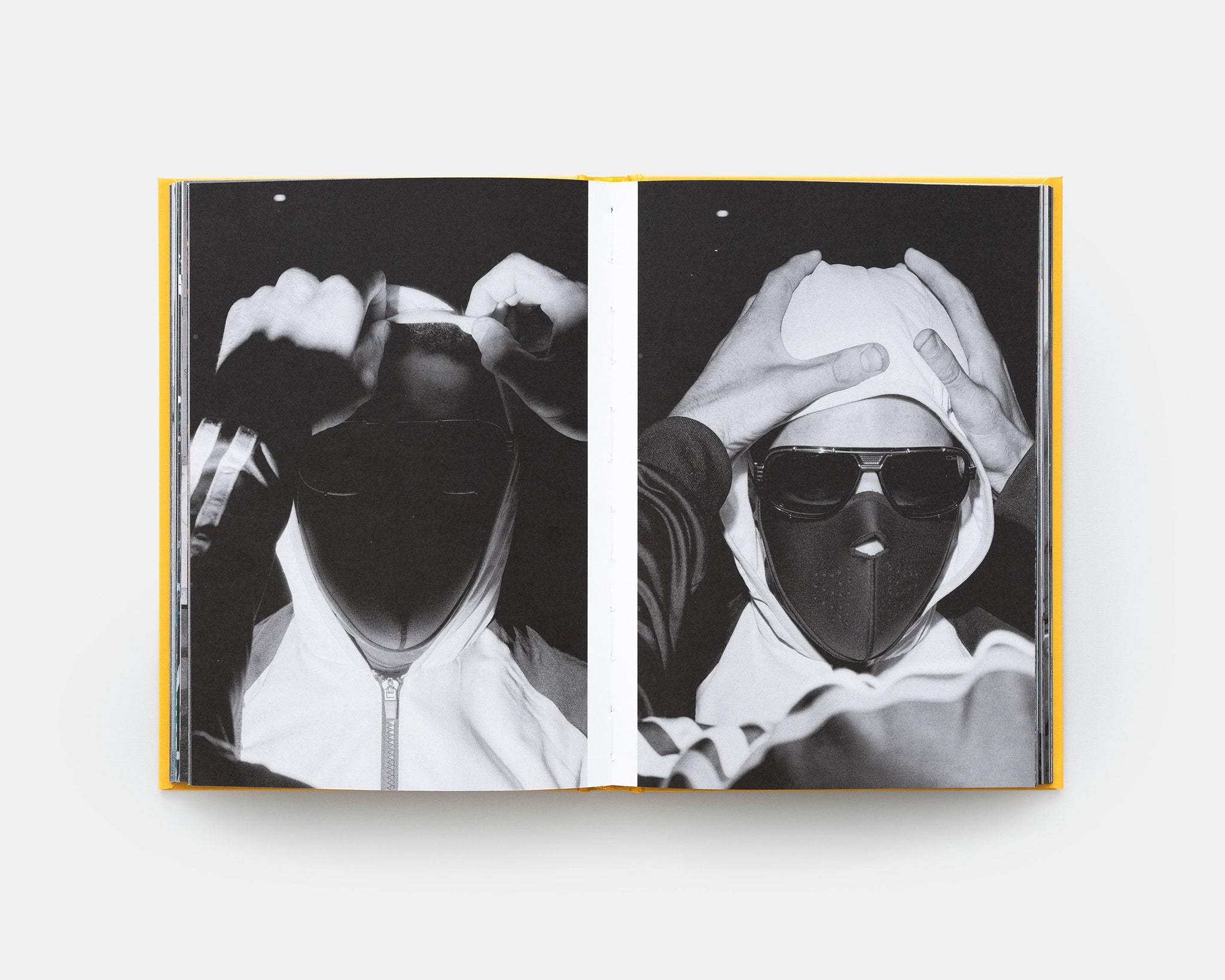 Le Monde Ou Rien - Angelo Leonardo