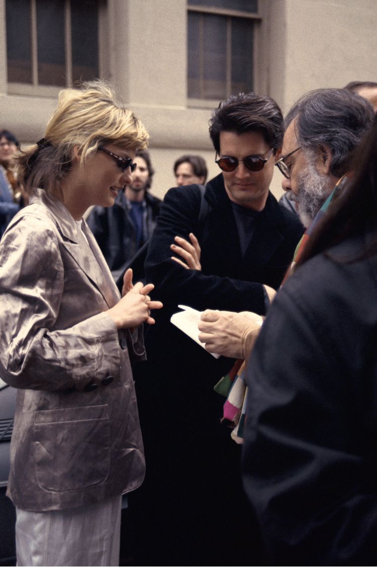 アート・デザイン・音楽 X-GIRL SHOW Angela Hil X-Girl Show - Angela Hill – Cahier Central