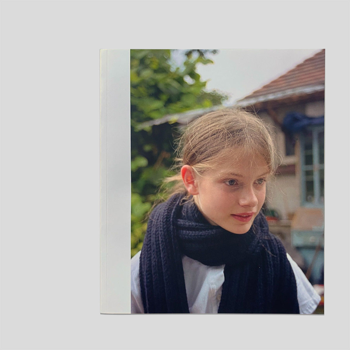 Sylvia Zine - Angela Hill – Cahier Central